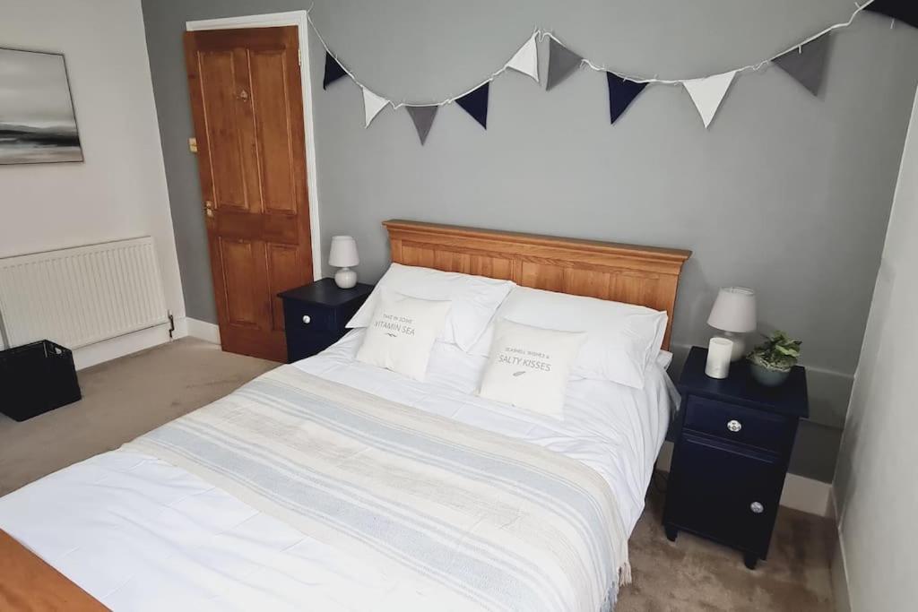 Beach View, 4 Bedroom House Opposite The Sea! Sleeps 10 Sandgate Exterior photo